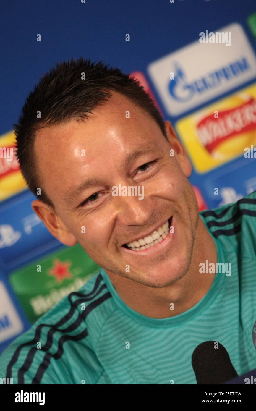 John Terry, Capitaine du Club de Football de Chelsea donne son point de vue sur le soutien de l'équipe de manager Jose Mourinho Banque D'Images