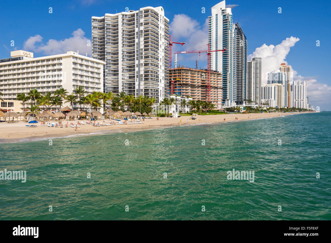 Sunny Isles Beach à Miami, Floride Banque D'Images Sunny Isles Beach à Miami, Floride Banque D'Images