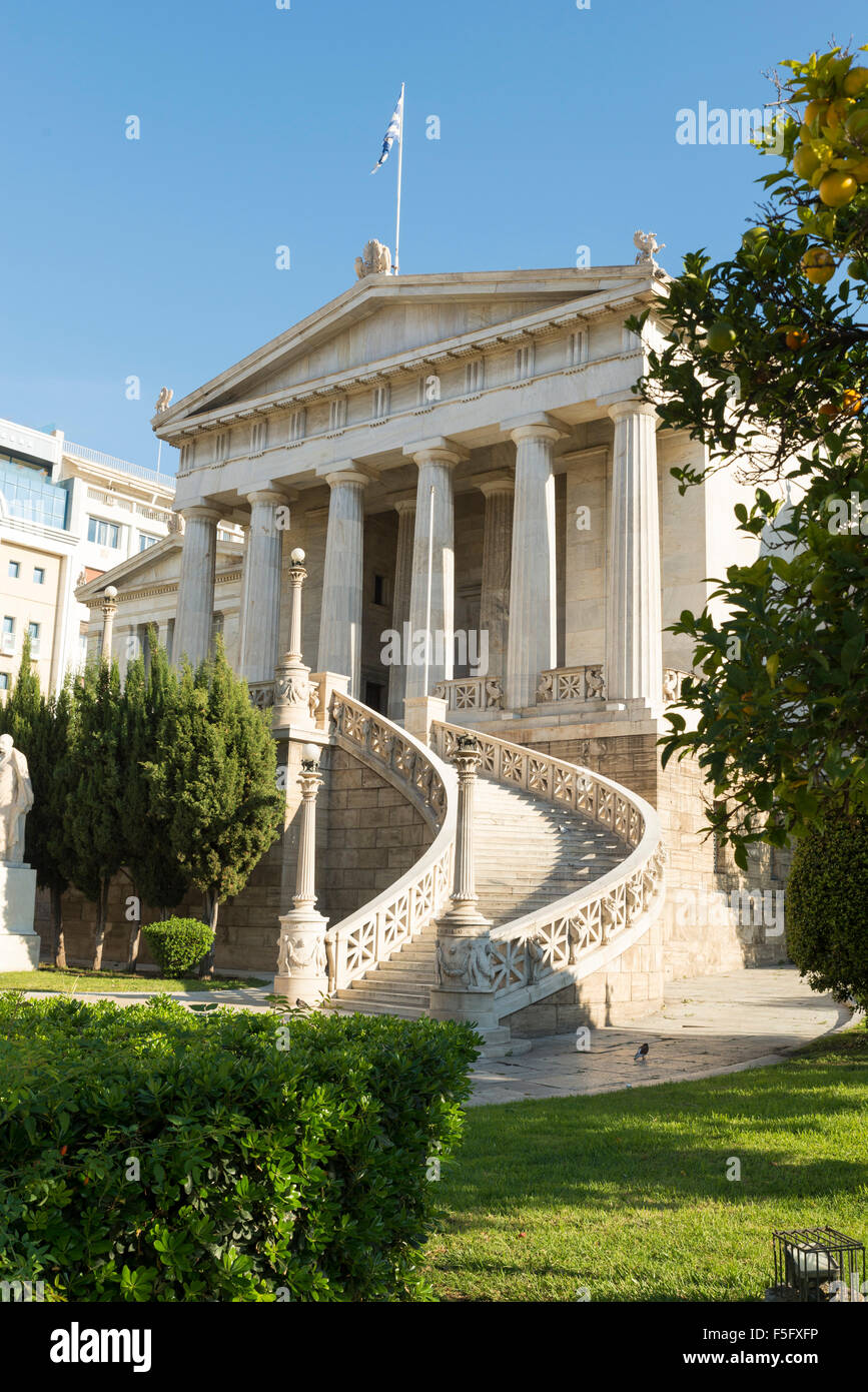La Bibliothèque Nationale de Grèce.Le bâtiment de marbre néoclassique est situé dans le centre d'Athènes. Construit en 1887-1902. Banque D'Images