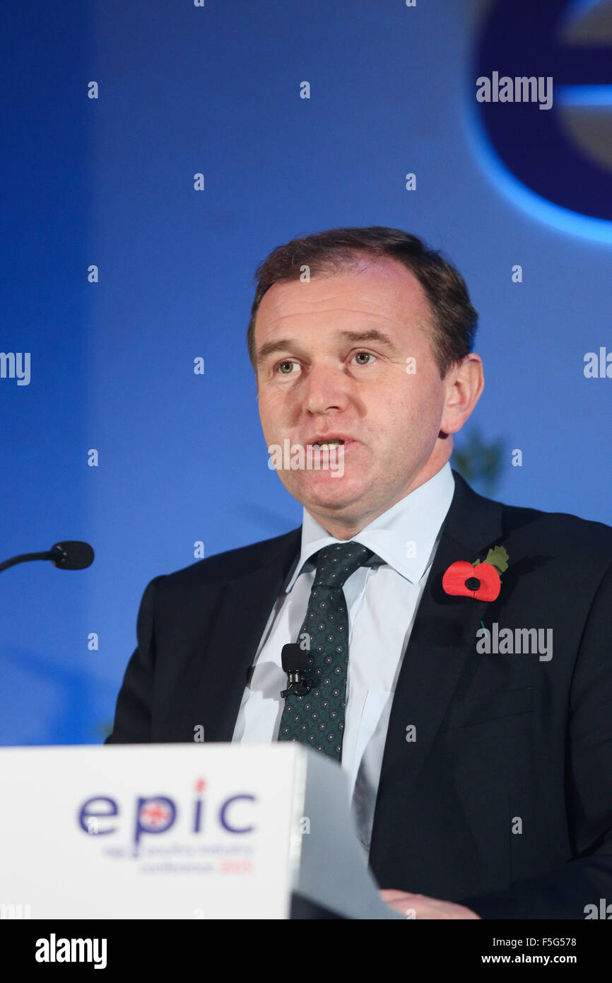 George eustice, homme politique conservateur britannique, député de camborne redruth, et ministre de l'agriculture. Banque D'Images