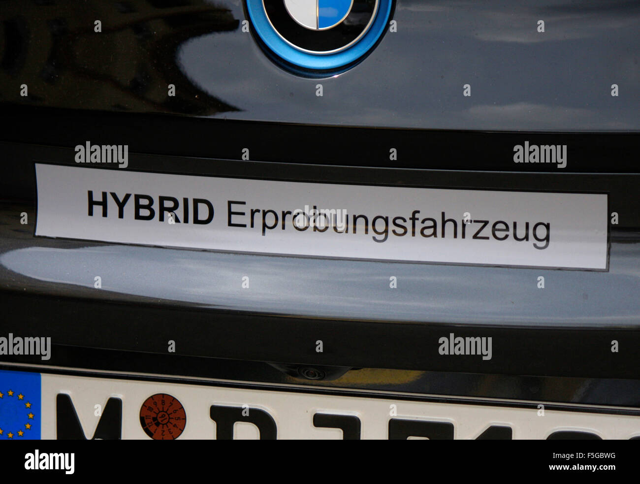 Erprobungsfahrzeug 'hybride' - ein BMW i8 Porsche 906/910, Berlin. Banque D'Images