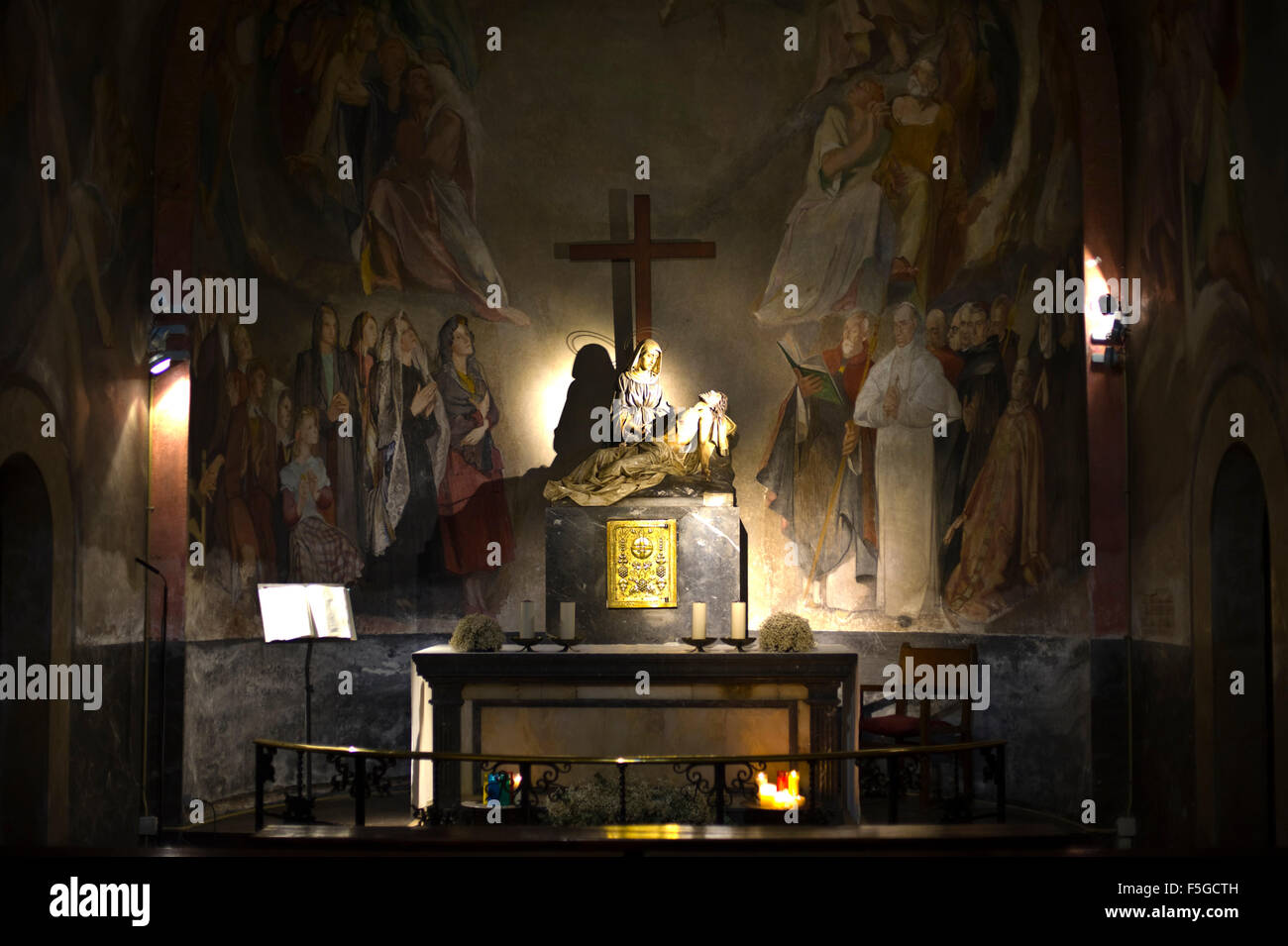 Chapelle du Saint-Sacrement à l'église paroissiale de Sant'Anna, fondée en 1141 par l'Ordre Équestre du Saint-Sépulcre de Jérusalem situé au centre-ville de Barcelone Catalogne Espagne ES Banque D'Images