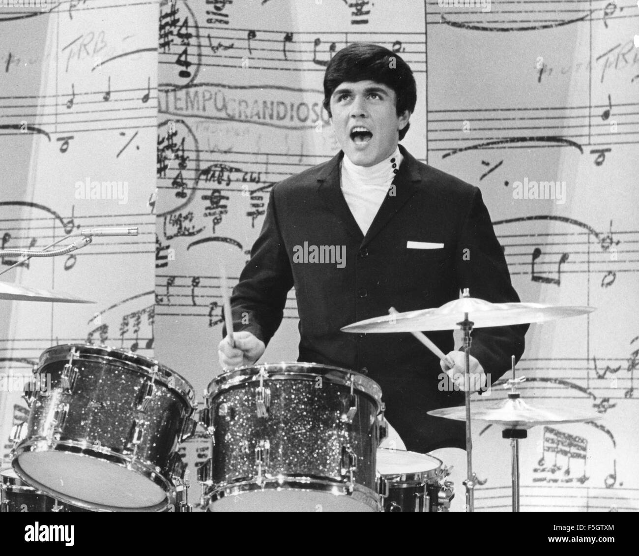 Le Dave Clark Five groupe pop anglais mené par Dave Clark au Ed Sullivan Show TV à New York en 1966 Banque D'Images