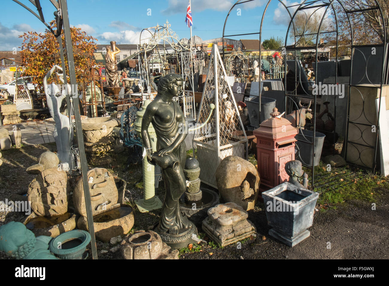 Puits,récupération,récupération,cour,recyclage,jardin,mobilier,Somerset,Angleterre,Anglais,GB,Grande-Bretagne,Grande-Bretagne,Grande-Bretagne,Royaume-Uni, Banque D'Images