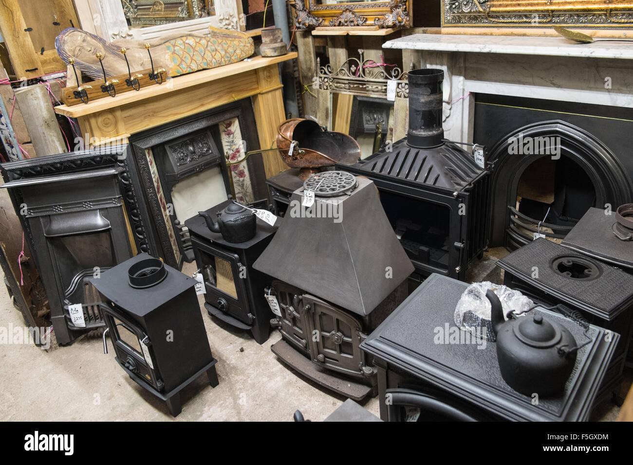 Puits,poêles,remise en état,jardin,recyclage,Somerset en Angleterre, Banque D'Images