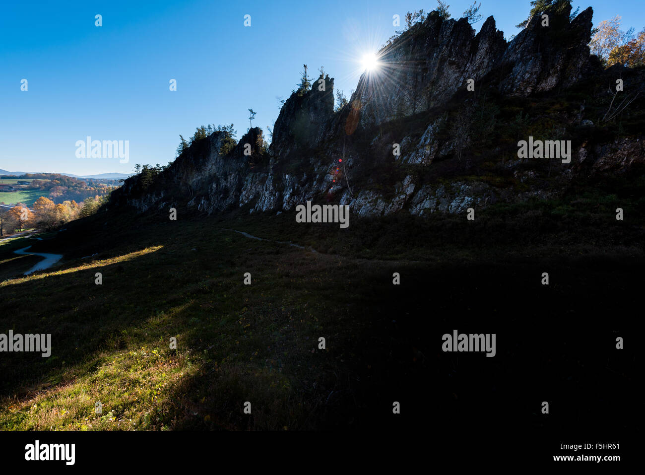 Bayerischer Wald automnales PFAHL Viechtach, dans la forêt de Bavière, colline, montagne, quartz, quartz, roches, soleil d'automne, copysp Banque D'Images