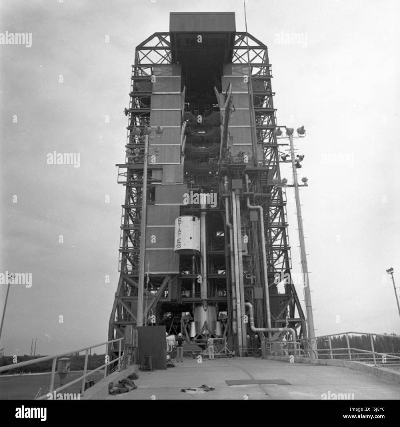 Image tirée de la collection Atlas, représentant les différentes étapes du programme de missiles Atlas, y compris les essais, le développement et l'état de préparation opérationnelle. Banque D'Images