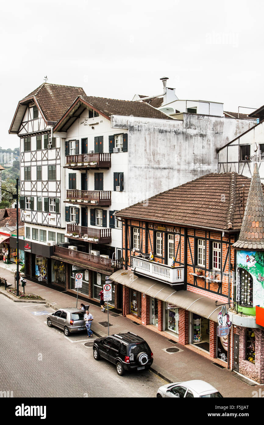 Bâtiments à colombages dans la rue XV de Novembro. Blumenau, Santa Catarina, Brésil. Banque D'Images