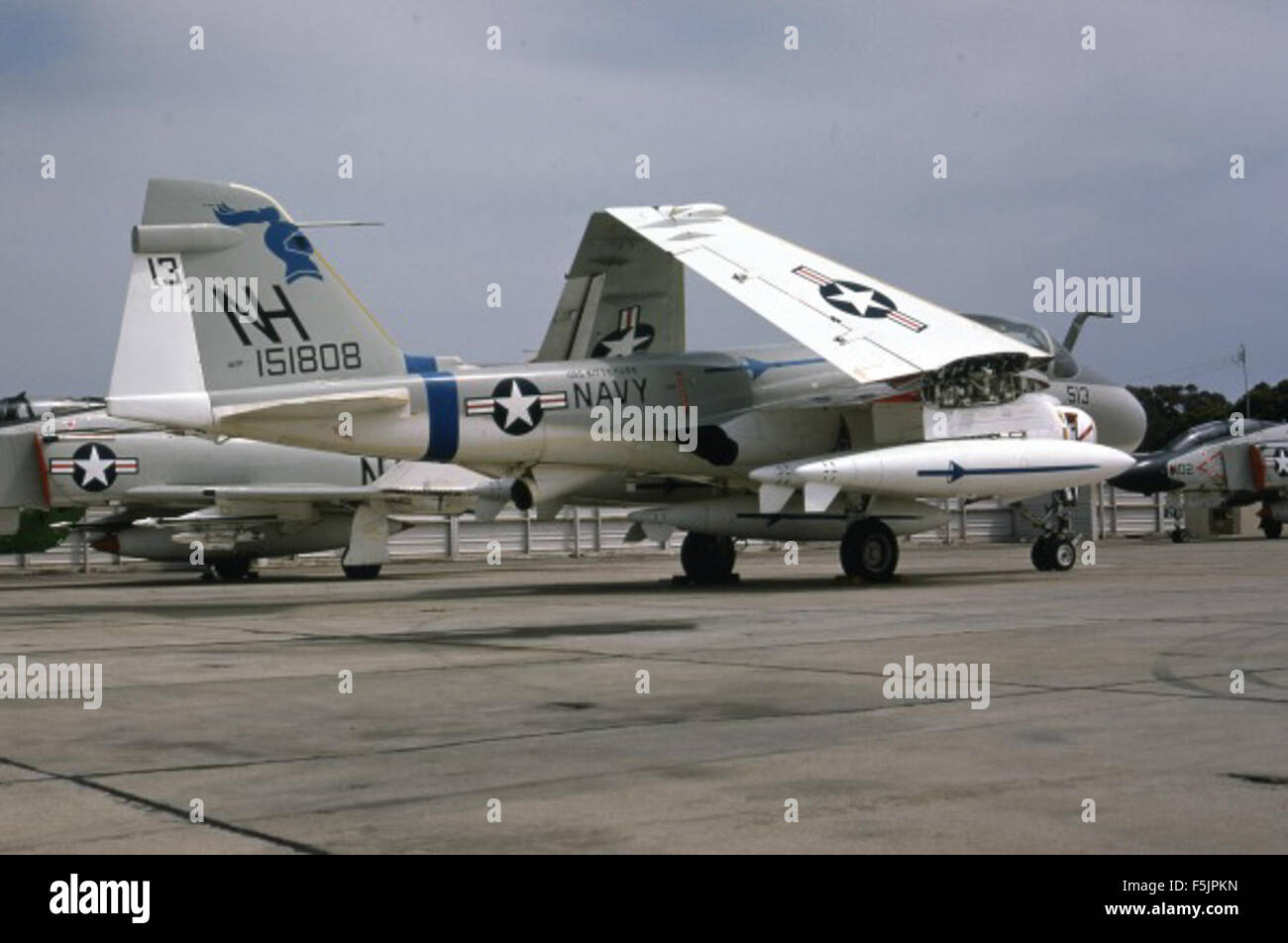 Cette image fait partie de la collection de diapositives René Francillon, présentant une variété de photographies historiques et artistiques. La collection capture des moments clés et des éléments d'importance historique, préservant les enregistrements visuels de différentes périodes. Banque D'Images