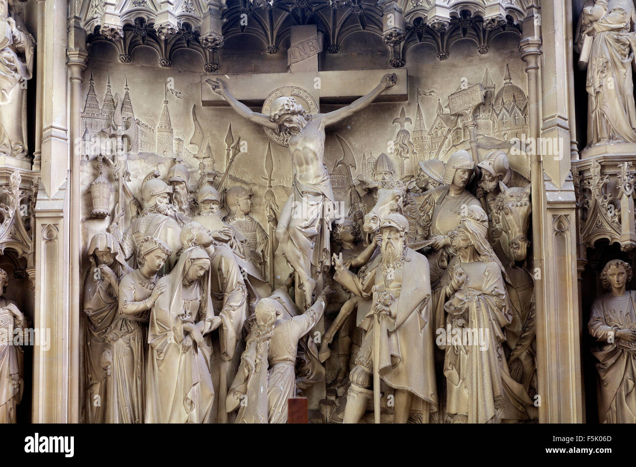 La sculpture de la crucifixion dans l'église Holy Trinity, Long Melford, Suffolk Banque D'Images