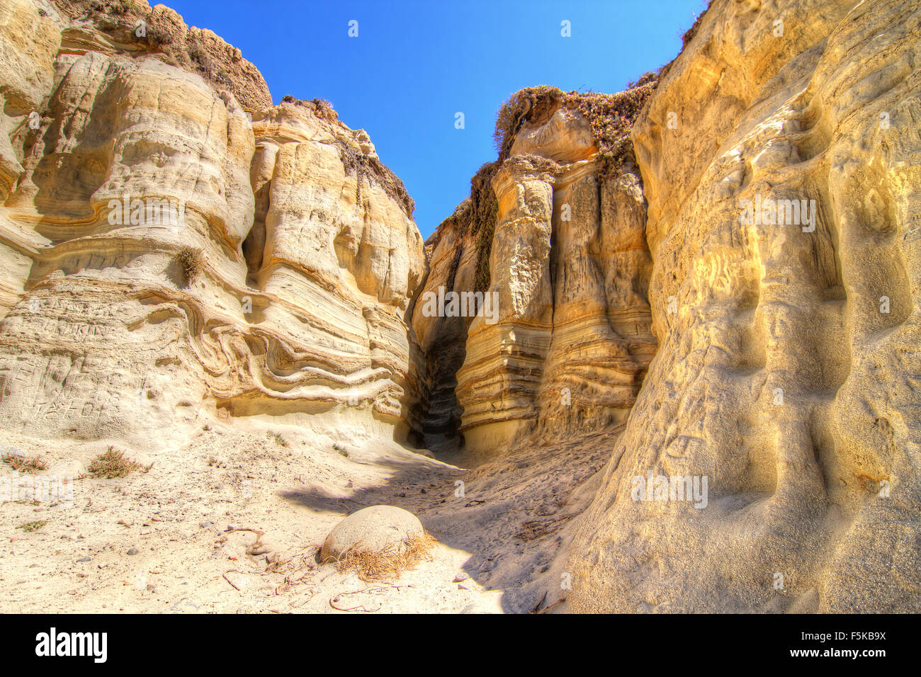 Falaises de grès du Califa State Beach à San Clemente, en Californie Banque D'Images