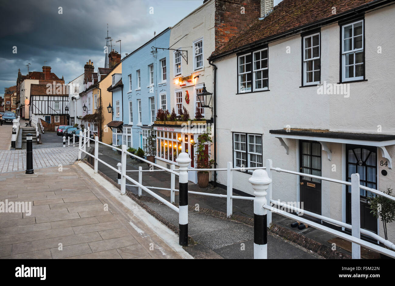 Vieux Hemel High Street Banque D'Images