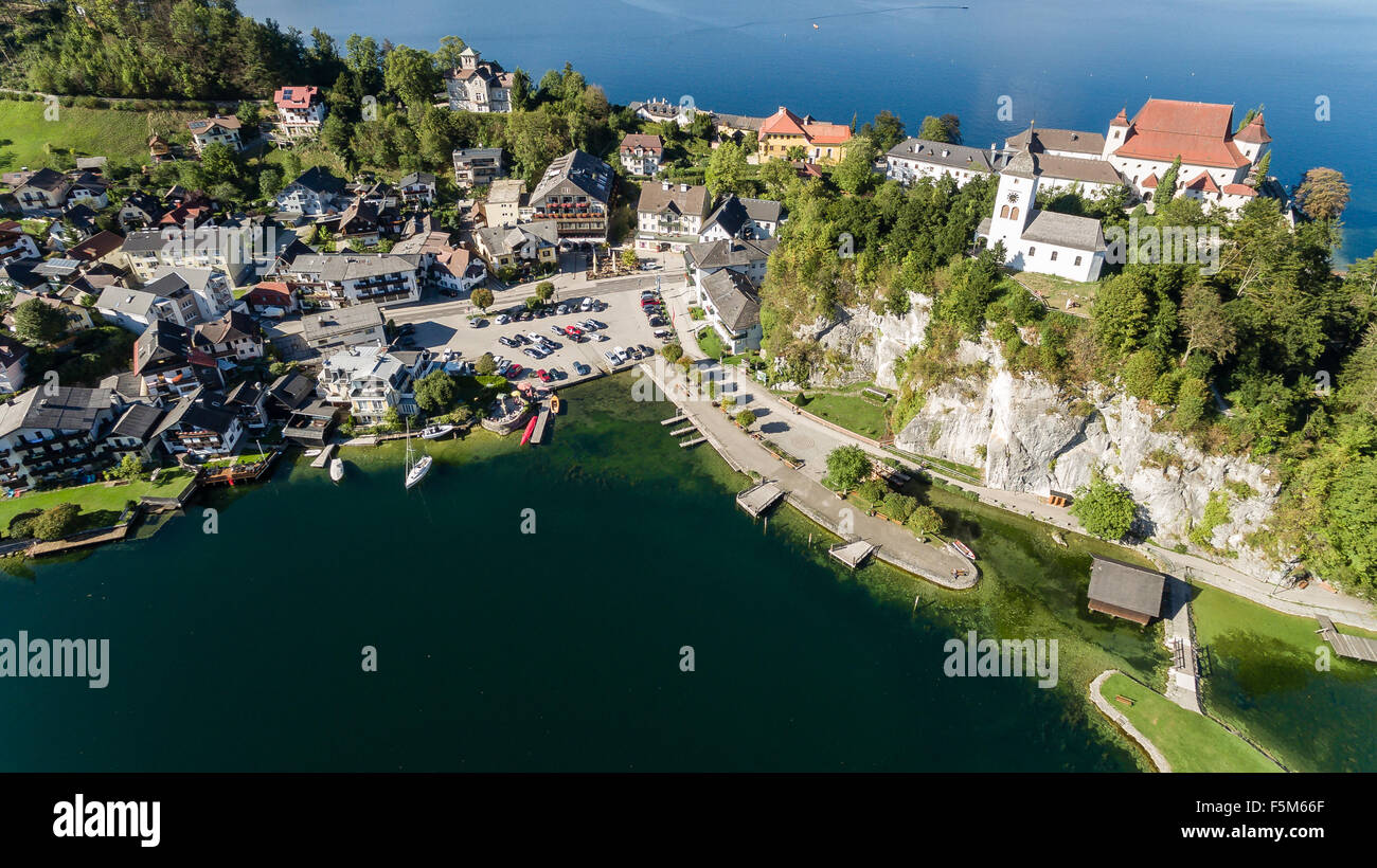 Jetée à la lac Traunsee dans alpes, Haute Autriche nex à Gmunden Banque D'Images