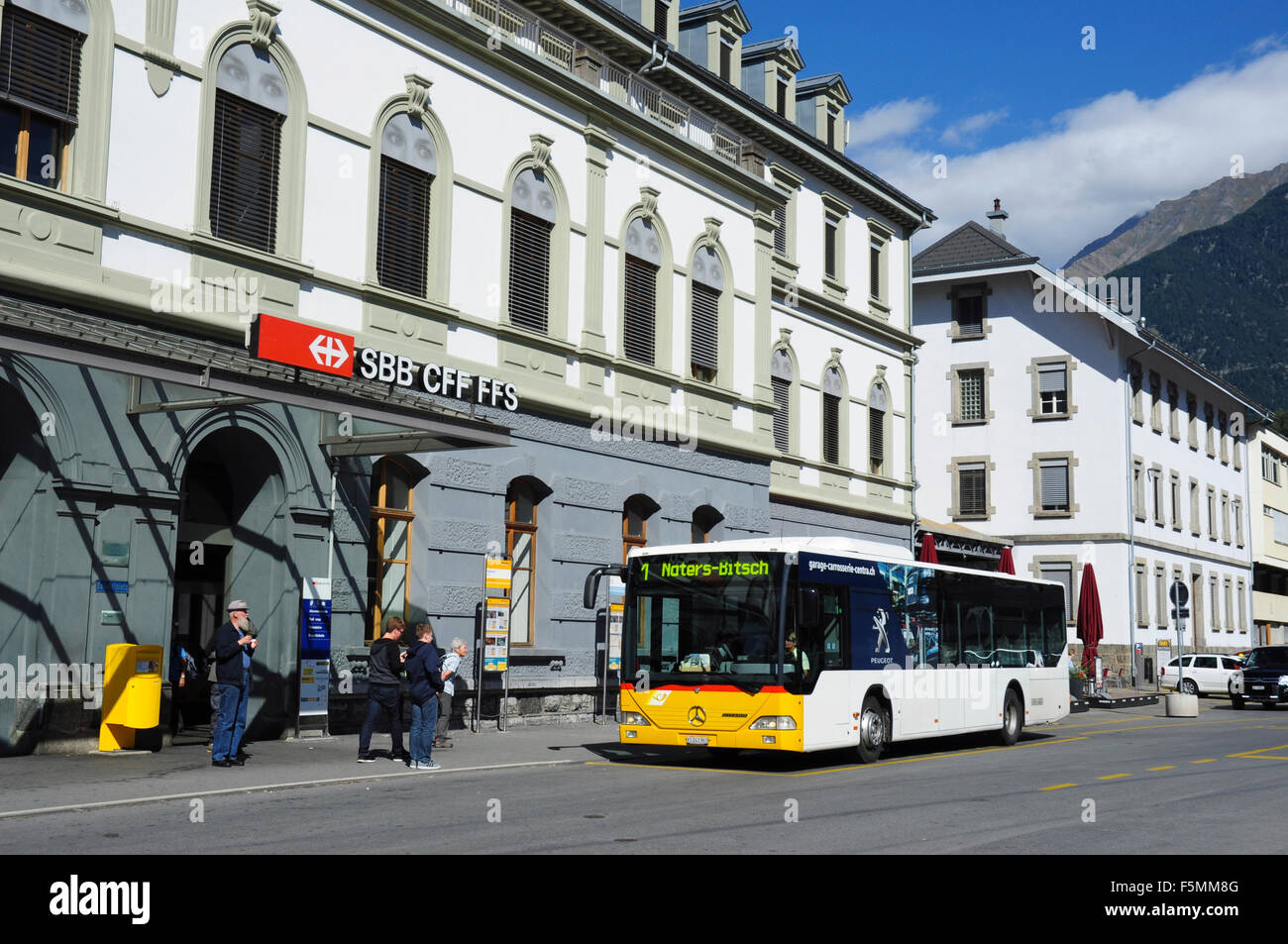 L'extérieur de la gare, Brig, Valais, Suisse Banque D'Images