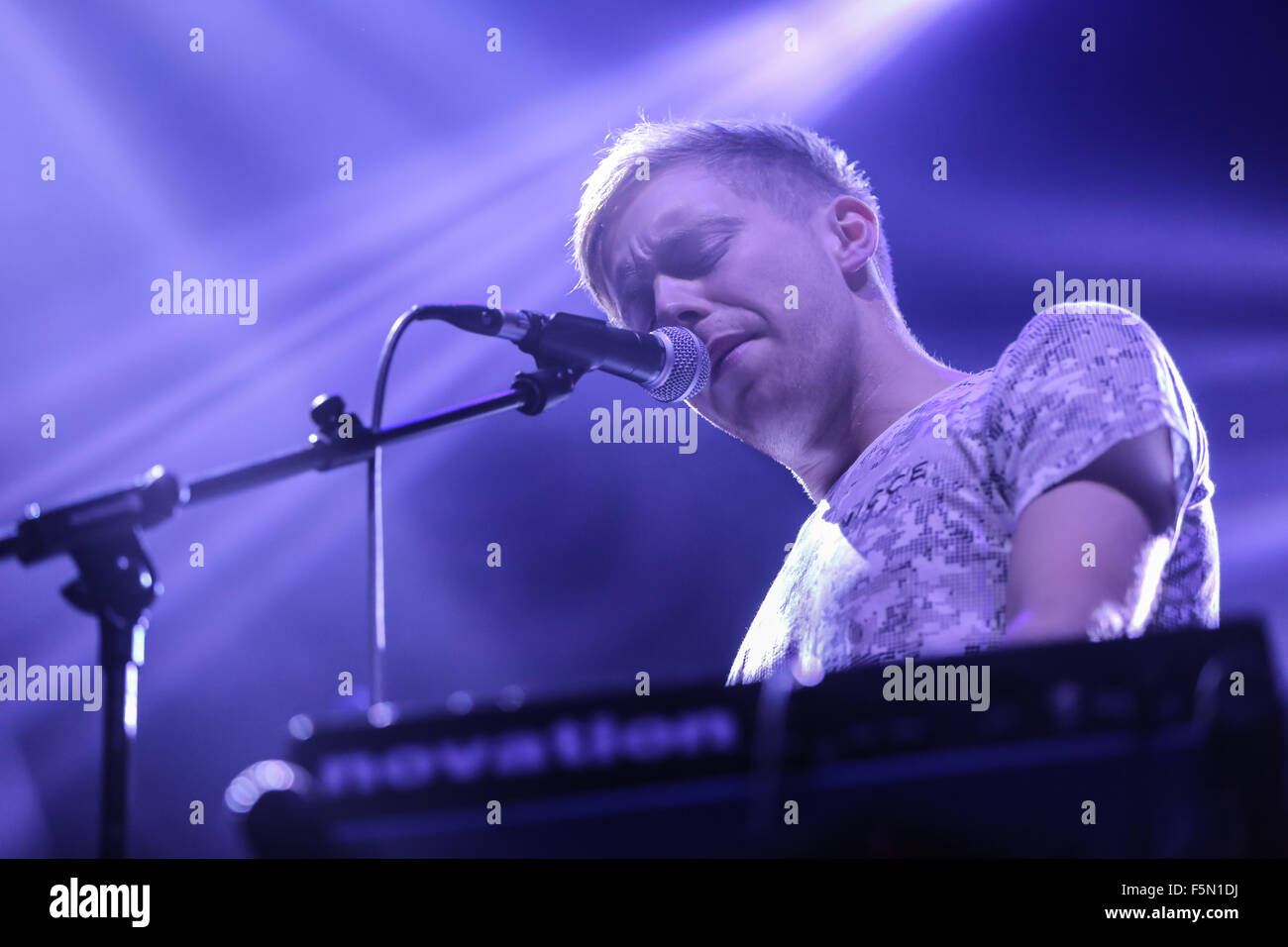 Manchester, UK. 6 novembre, 2015. Flawes en concert à Manchester à l'Albert Hall soutenant Ella Eyre. Crédit : Simon Newbury/Alamy Live News Banque D'Images