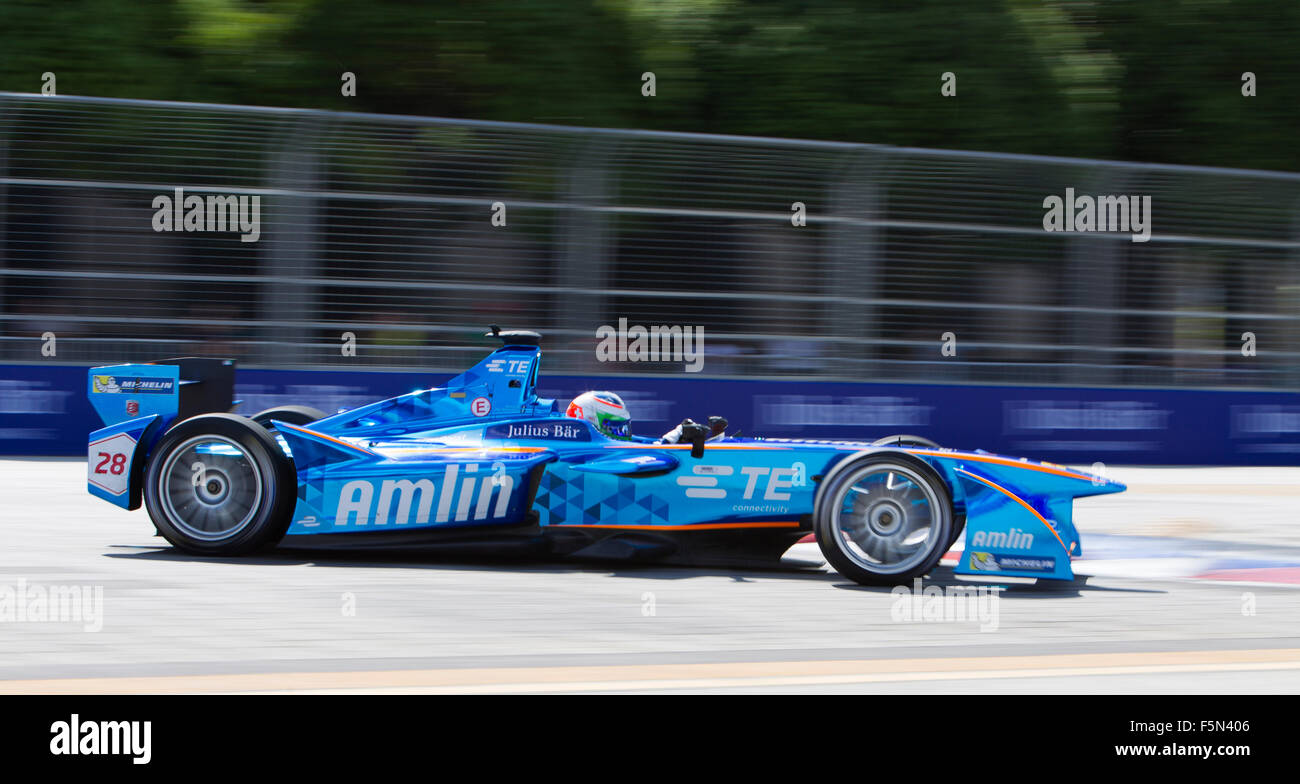 Putrajaya, Malaisie - 7 novembre, 2015 : Suisse Simona de Silvestro de Amlin Équipe Andretti entre dans son tour à FIA Formula 2-e championnat ePrix Putrajaya, Malaisie Crédit : Chung Jin Mac/Alamy Live News Banque D'Images