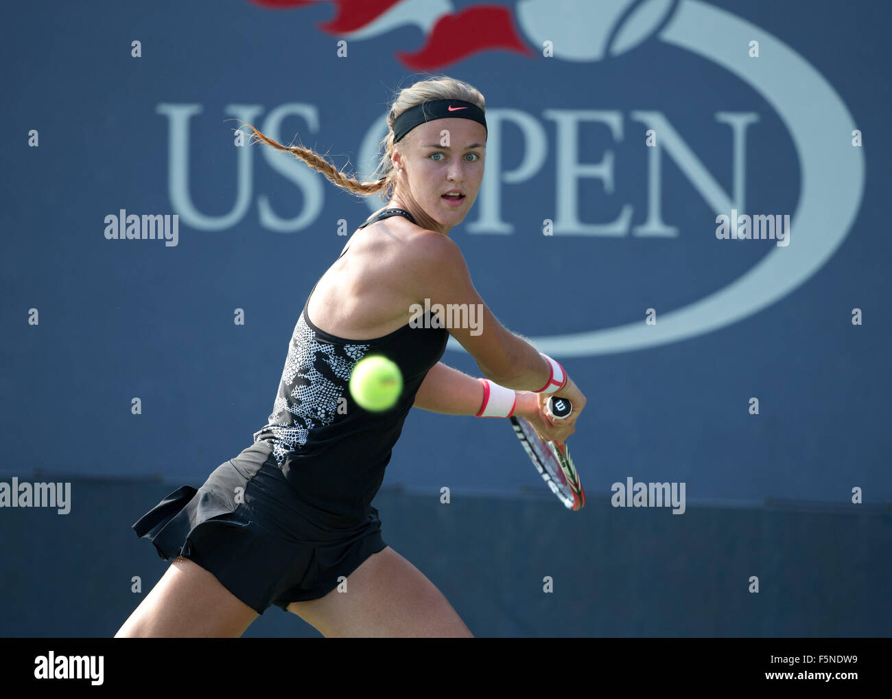 Anna Karolina Schmiedlova (SVK) à l'US Open de Flushing Meadows 2015 ,l'USTA Billie Jean King National Tennis Center, New York, Banque D'Images