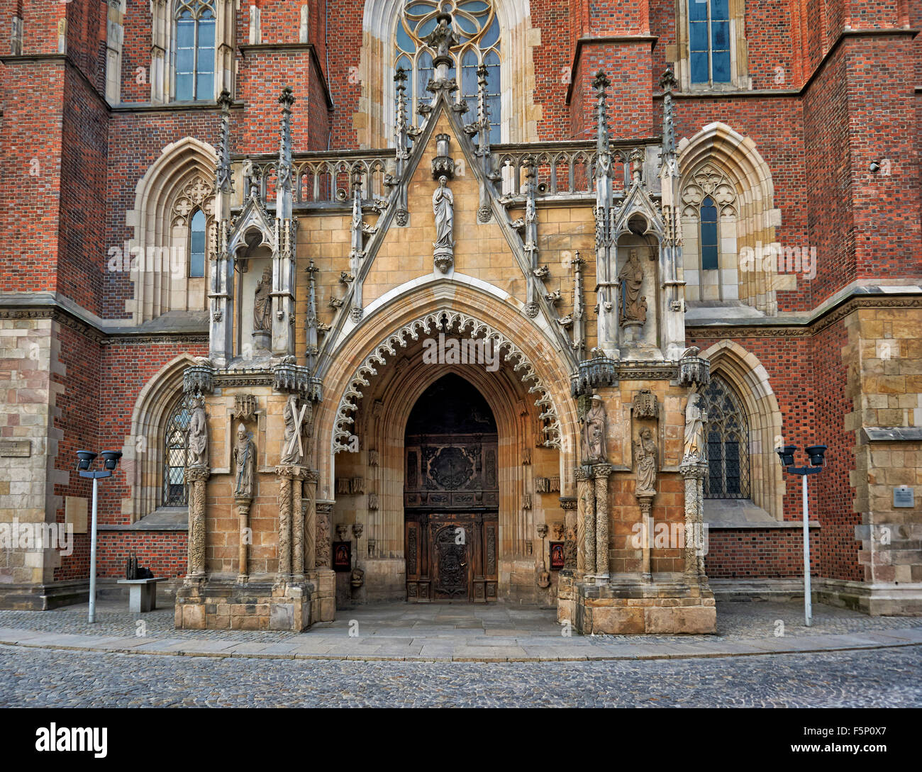 Portail de Cathédrale de Saint Jean Baptiste ou Cathédrale de Wroclaw, l'île de la cathédrale ou Ostrow Tumski, la Pologne, l'Europe Banque D'Images