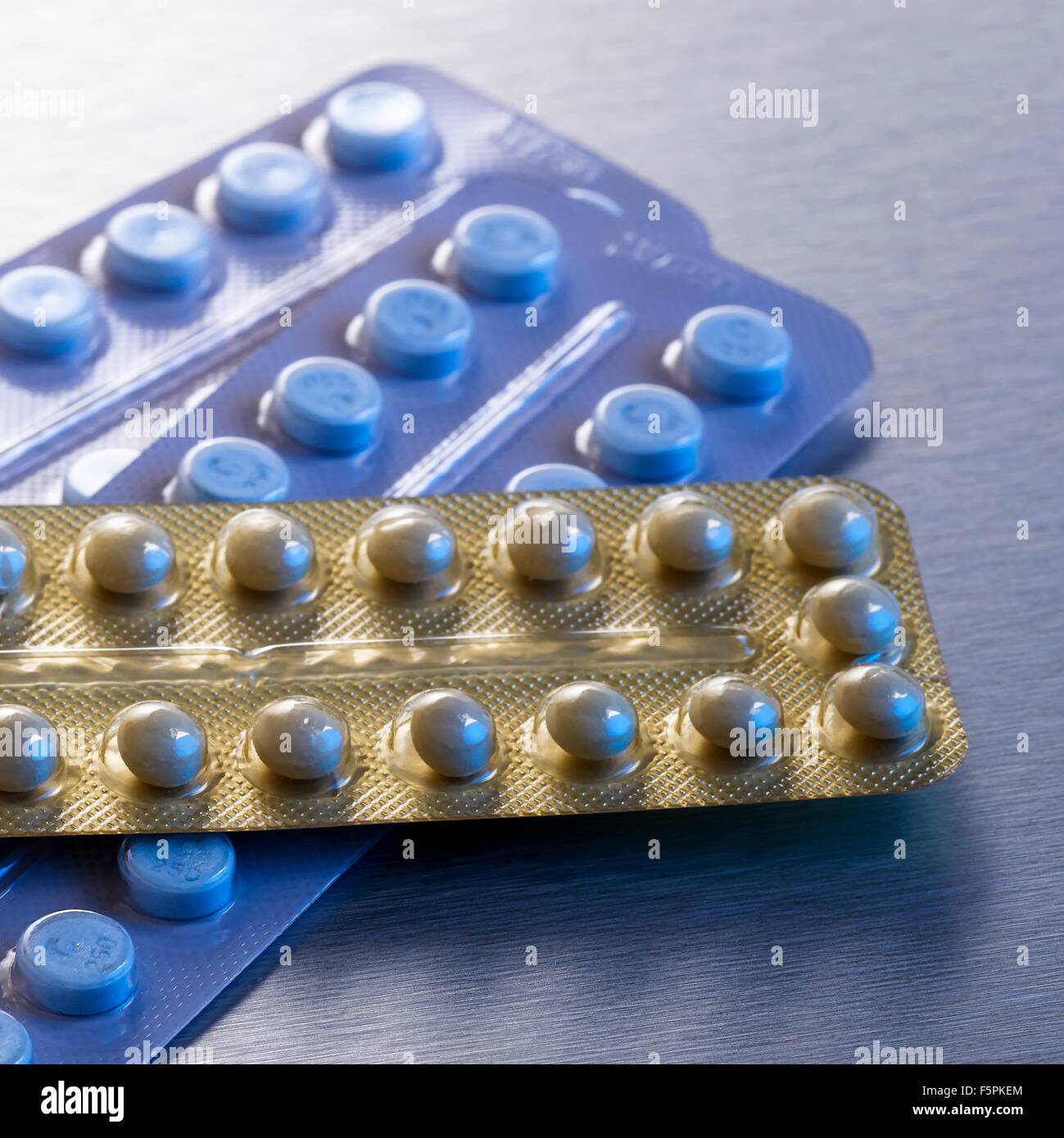 Dans une plaquette de pilules contraceptives, studio shot. Banque D'Images