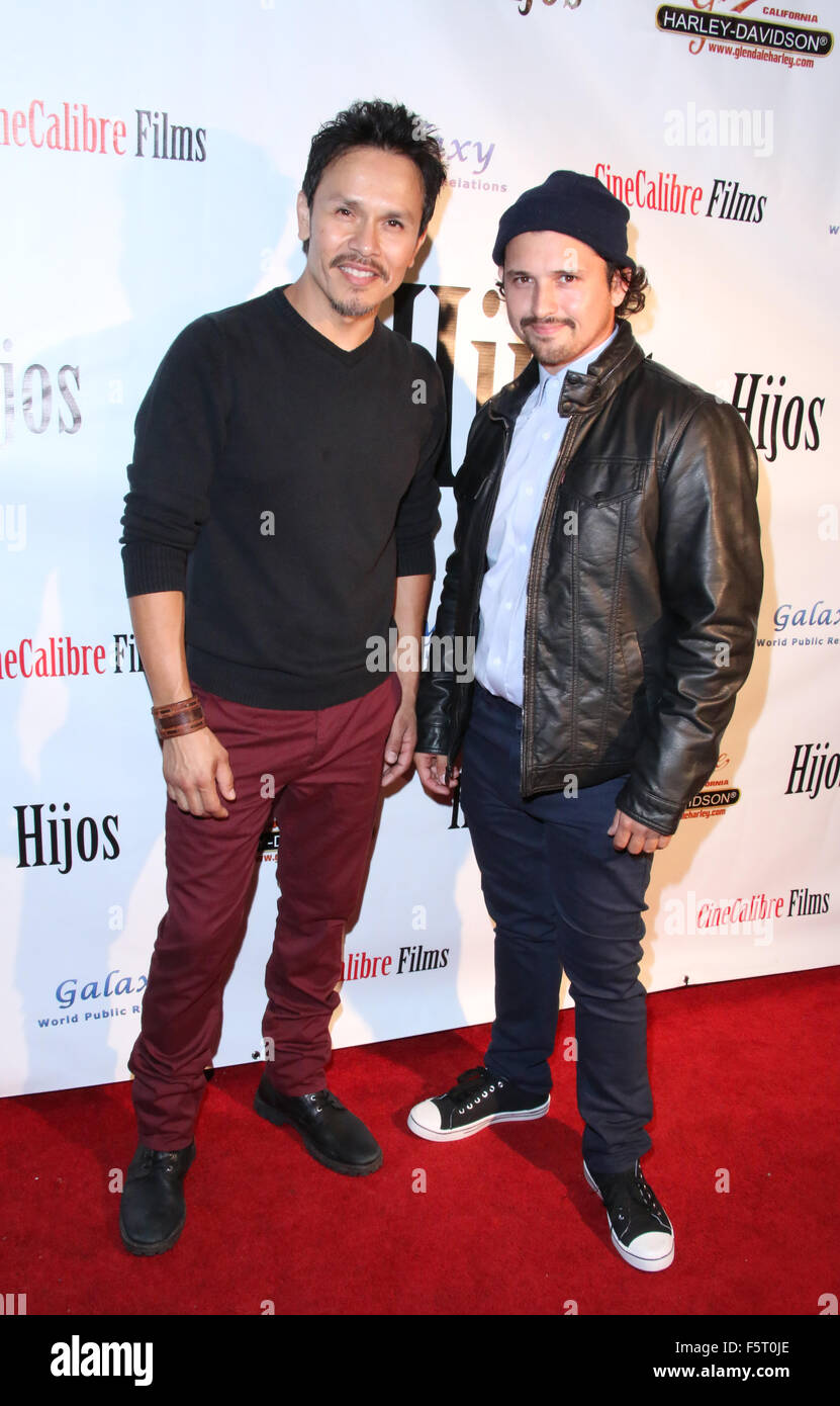 "Hijos de su Puto' Cast Rencontrez et Saluez - Arrivées avec : Julien Cesario, Christopher Baiza Où : Los Angeles, California, United States Quand : 04 sept 2015 Banque D'Images