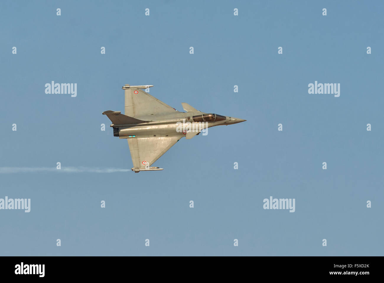Dassault Rafale au Dubai Air Show 2015 à DUBAÏ, ÉMIRATS ARABES UNIS Banque D'Images