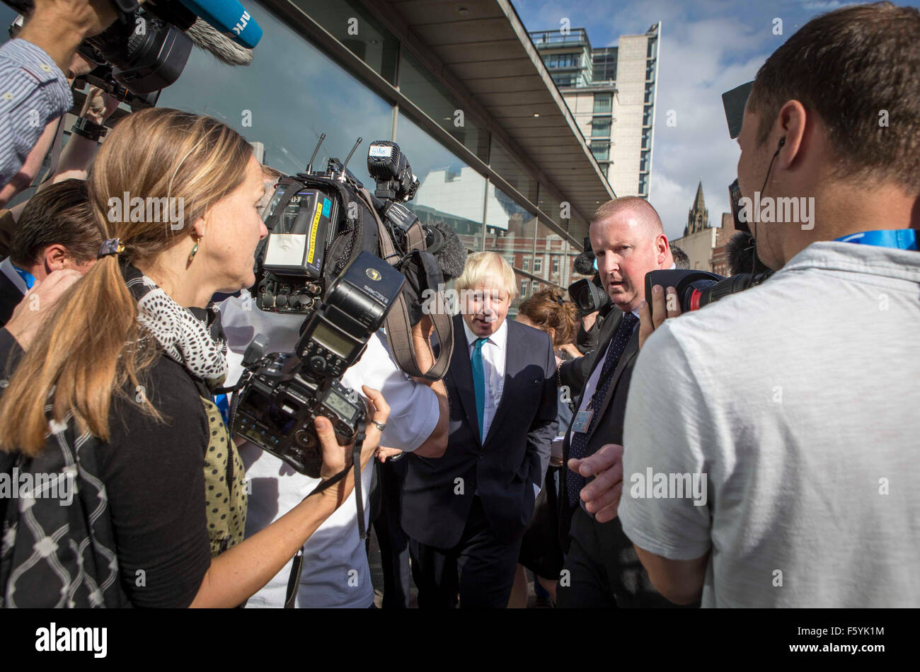 Congrès du Parti conservateur à Manchester aujourd'hui (mardi 6 octobre) Maire de Londres Boris Johnson arrive Banque D'Images