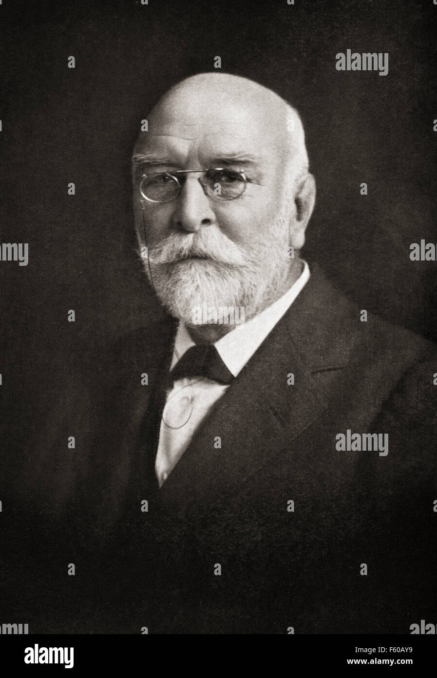 Sir Arthur Smith Woodward, 1864 - 1944. Paléontologue anglais et expert mondial dans l'utilisation des combustibles fossiles de poissons. Banque D'Images