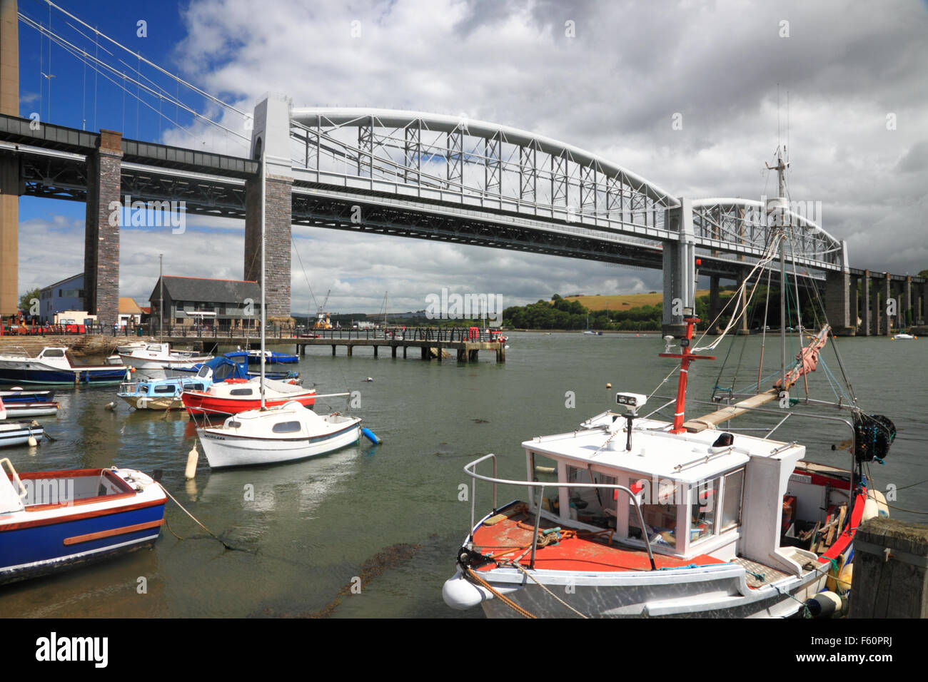 Royal Albert Bridge, rivière Tamar, Saltash, Cornwall. Banque D'Images