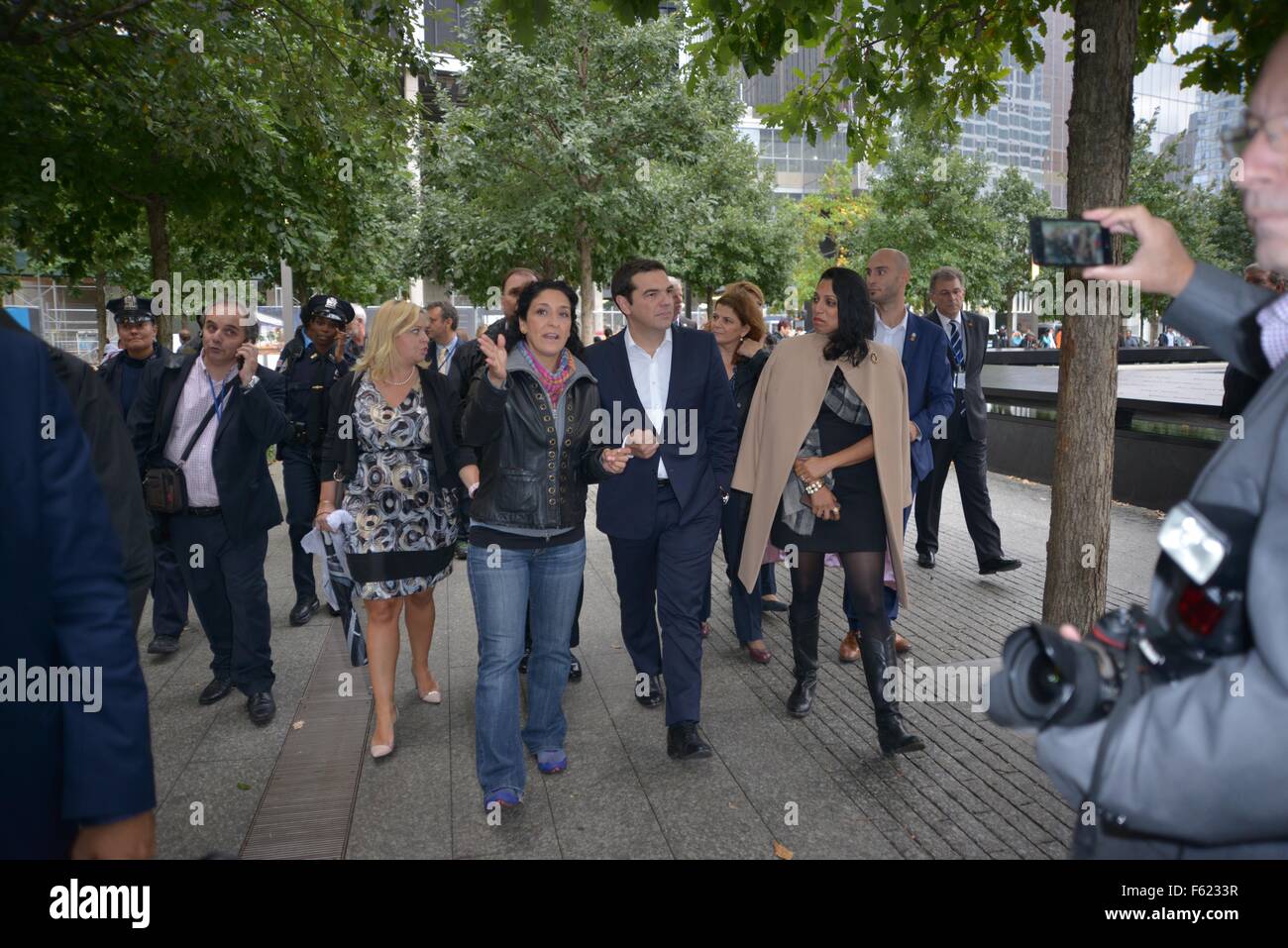 Le Premier ministre grec Alexis Tsipras visite le Mémorial National du 11 septembre et du musée comprend : Alexis Tsipras Où : New York, New York, United States Quand : 01 Oct 2015 Banque D'Images