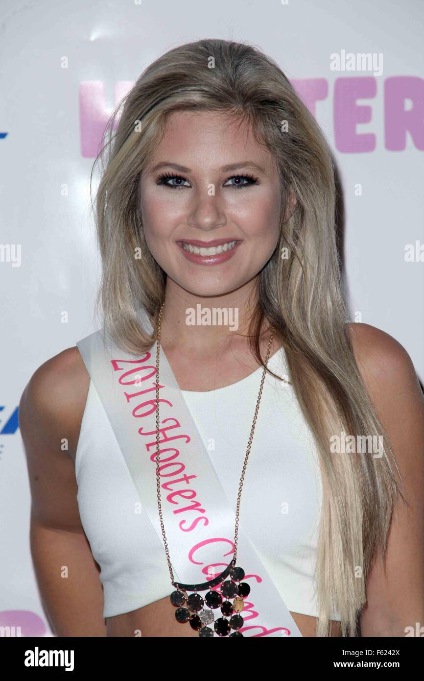 Calendrier Hooters 2016 révéler - Appuyez sur Preview comprend : Brittany Pierce Où : NYC, New York, United States Quand : 02 Oct 2015 Banque D'Images