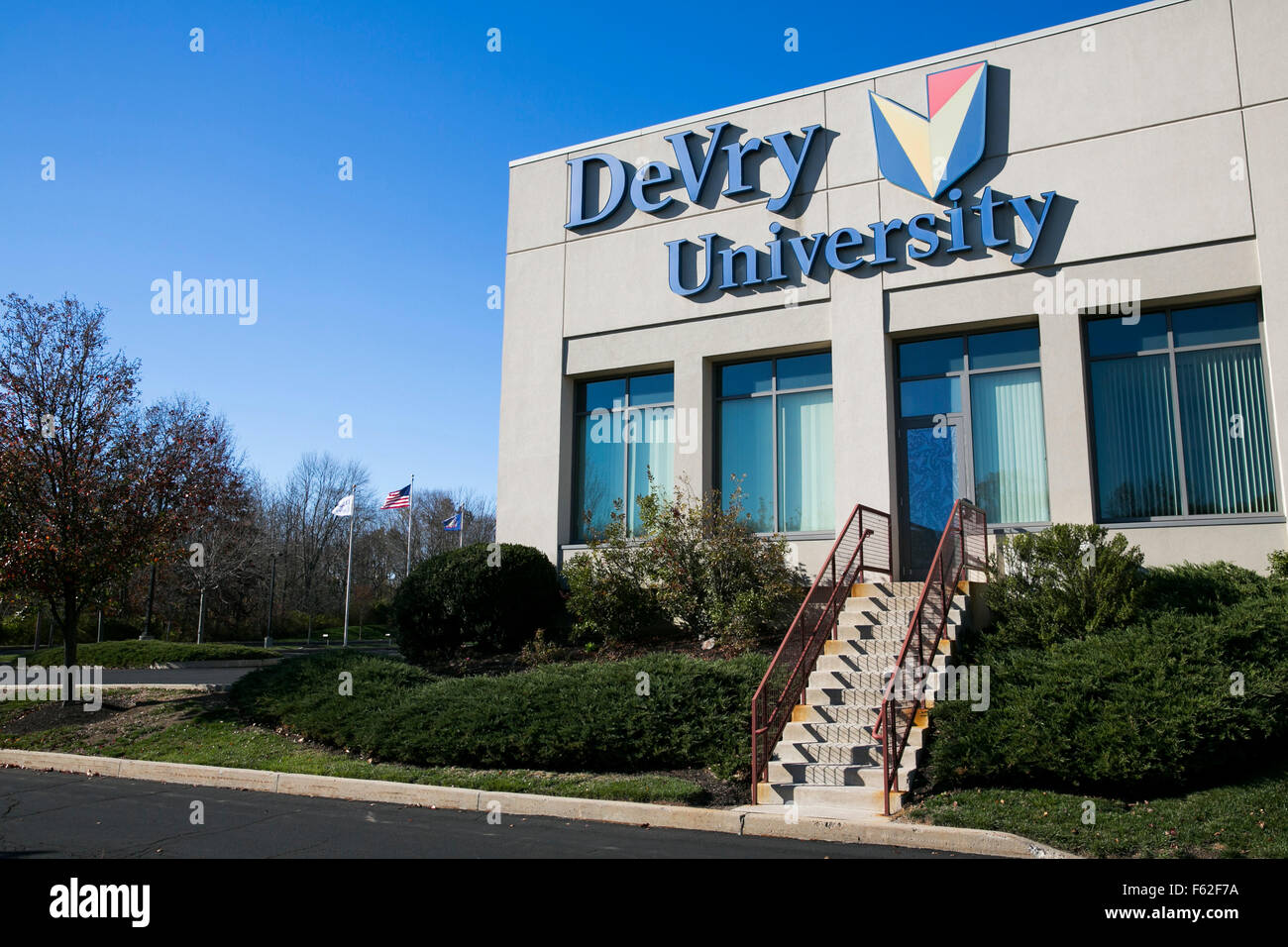 University Logo Banque d'image et photos Alamy