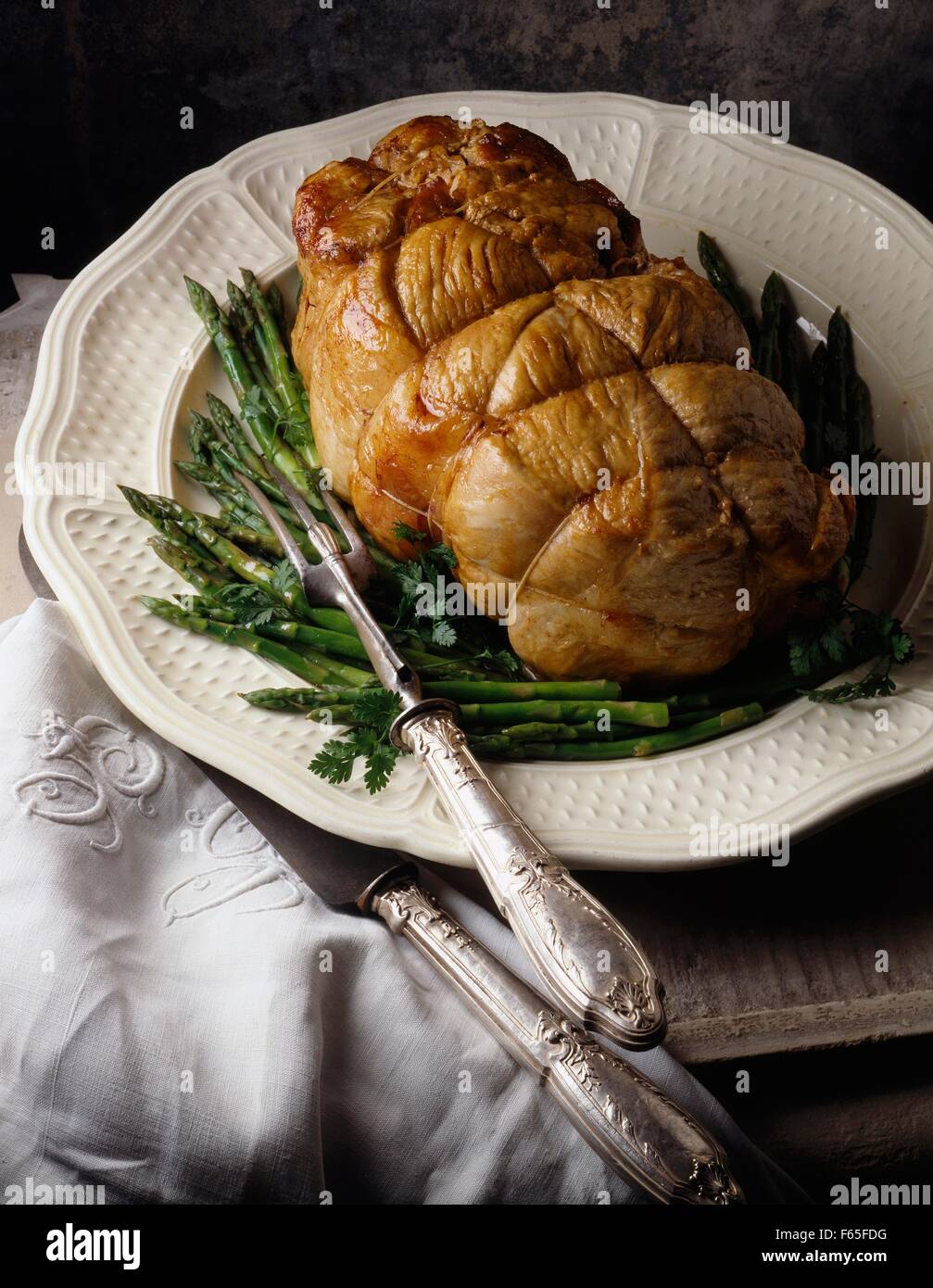 Les asperges rôti de veau Banque D'Images