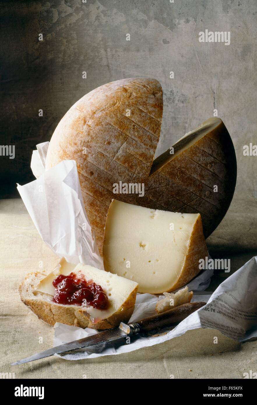 Ossau-iraty fromage Banque D'Images