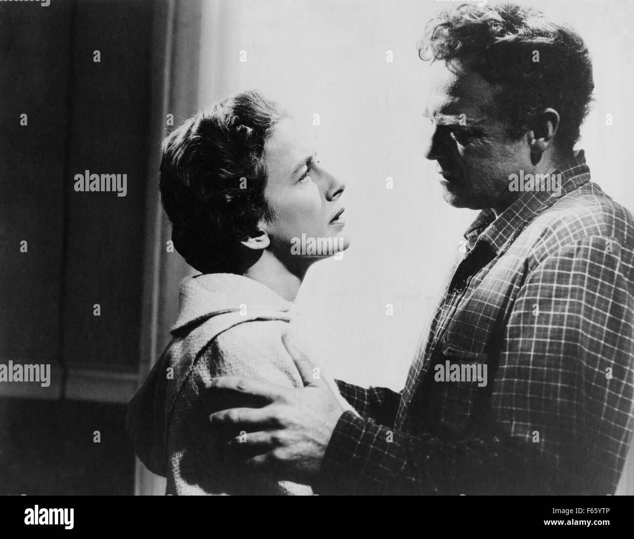 3:10 pour Yuma Année : 1957 USA Réalisation : Delmer Daves Leora Dana, Van Heflin Banque D'Images