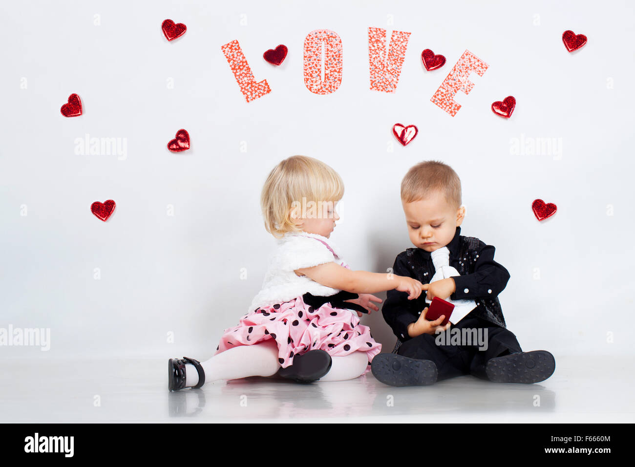 Peu amoureux au studio Banque D'Images