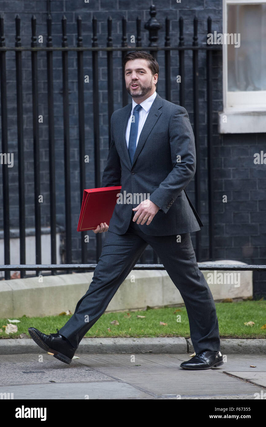 Ministres de participer à une réunion du Cabinet au 10 Downing Street en vedette : Stephen Crabb Où : London, Royaume-Uni Quand : 13 Oct 2015 Banque D'Images