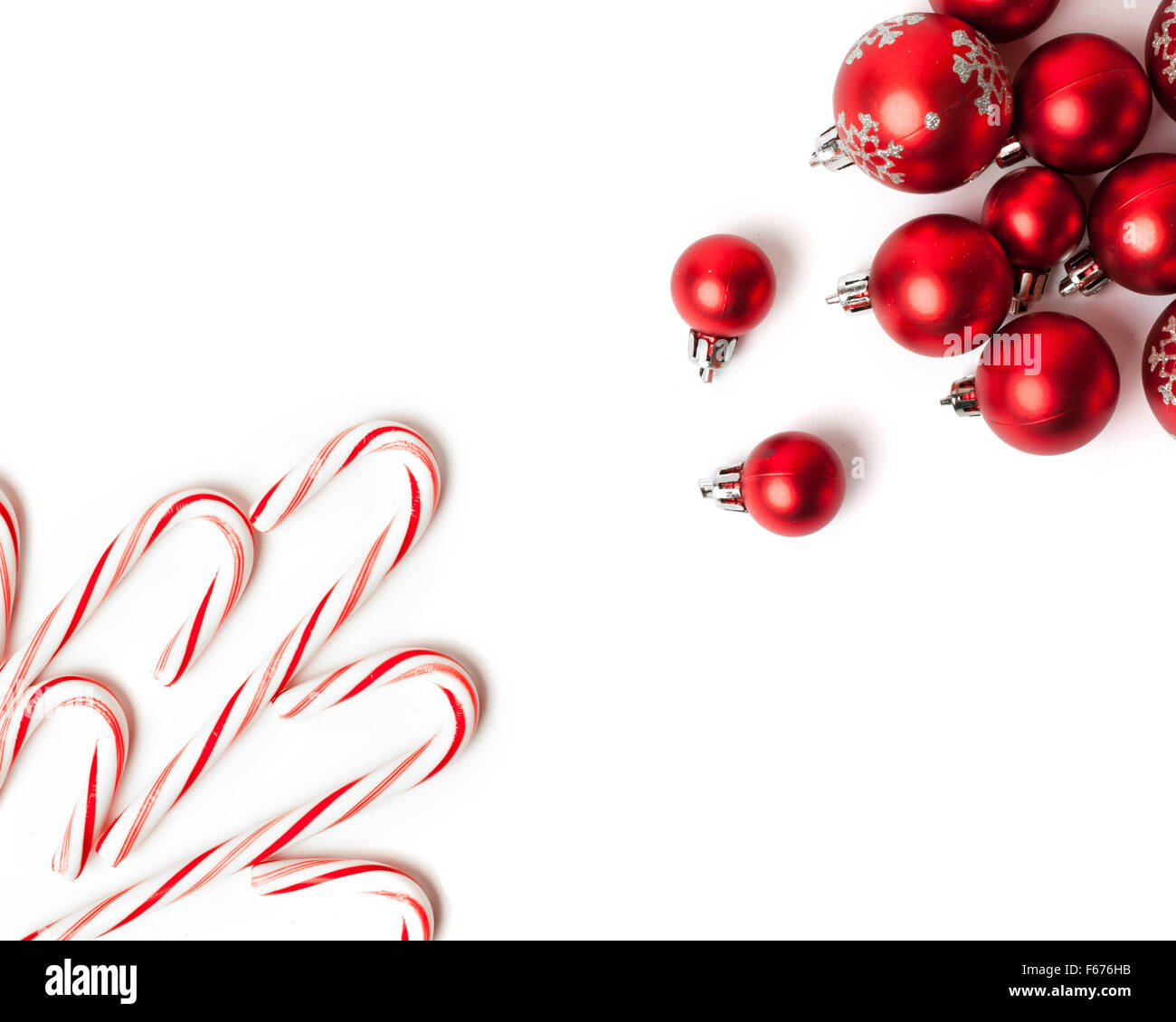 Décoration de Noël. Boules rouges et des cloches Banque D'Images