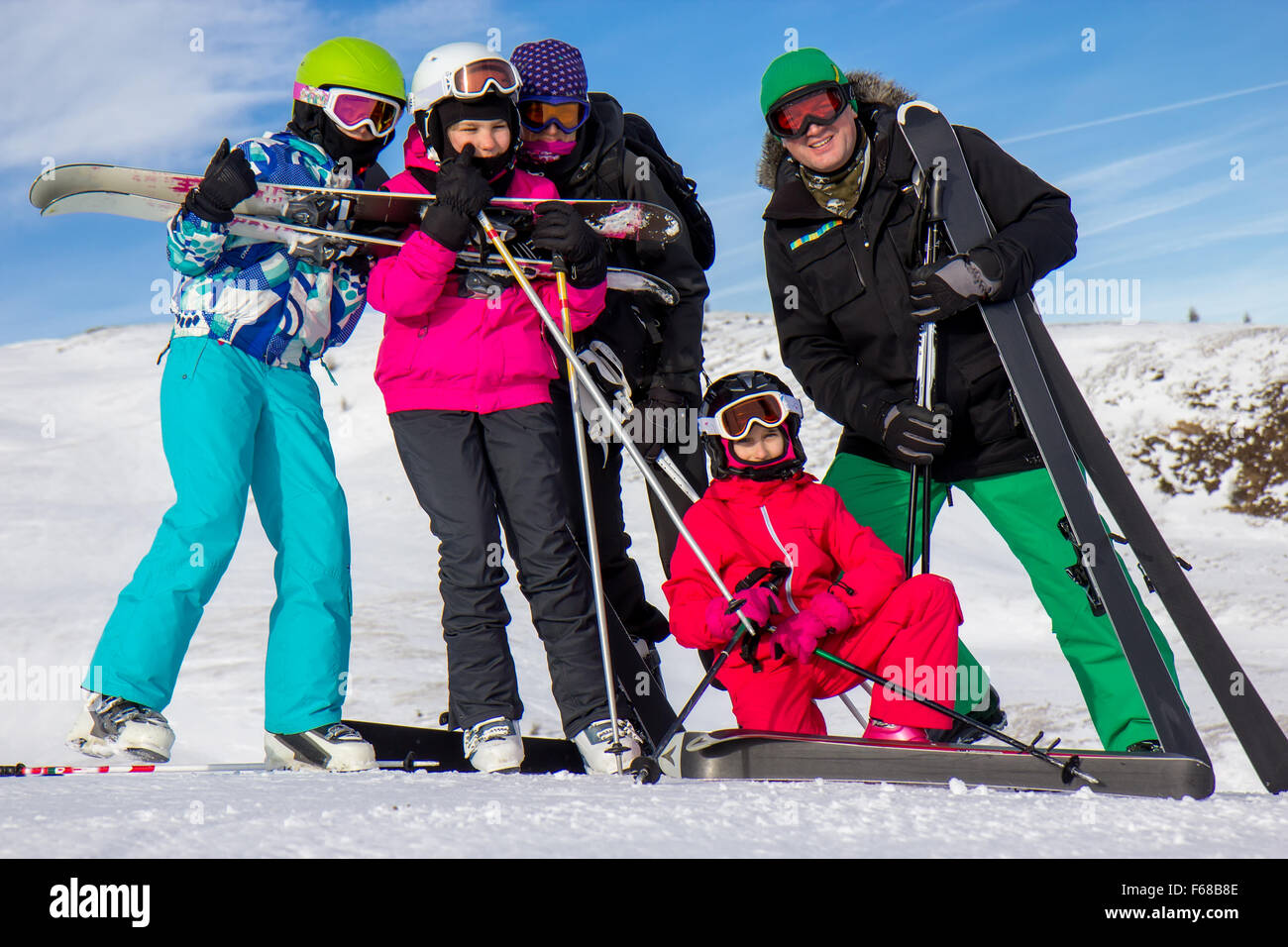 Vacances Ski famille sur la Banque D'Images