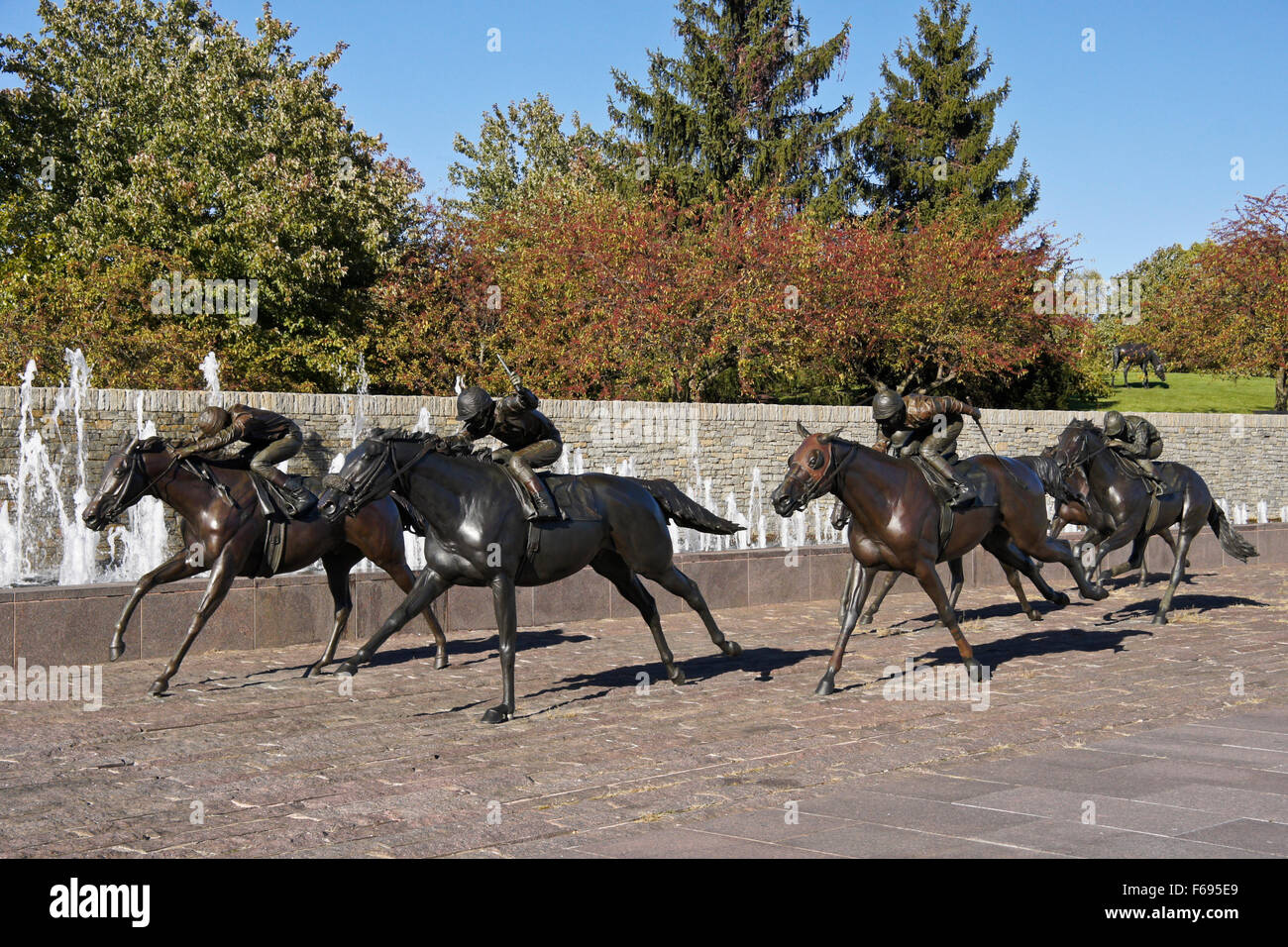 Parc des sculptures de chevaux de race Thoroughbred par Gwen Reardon, Lexington, Kentucky Banque D'Images