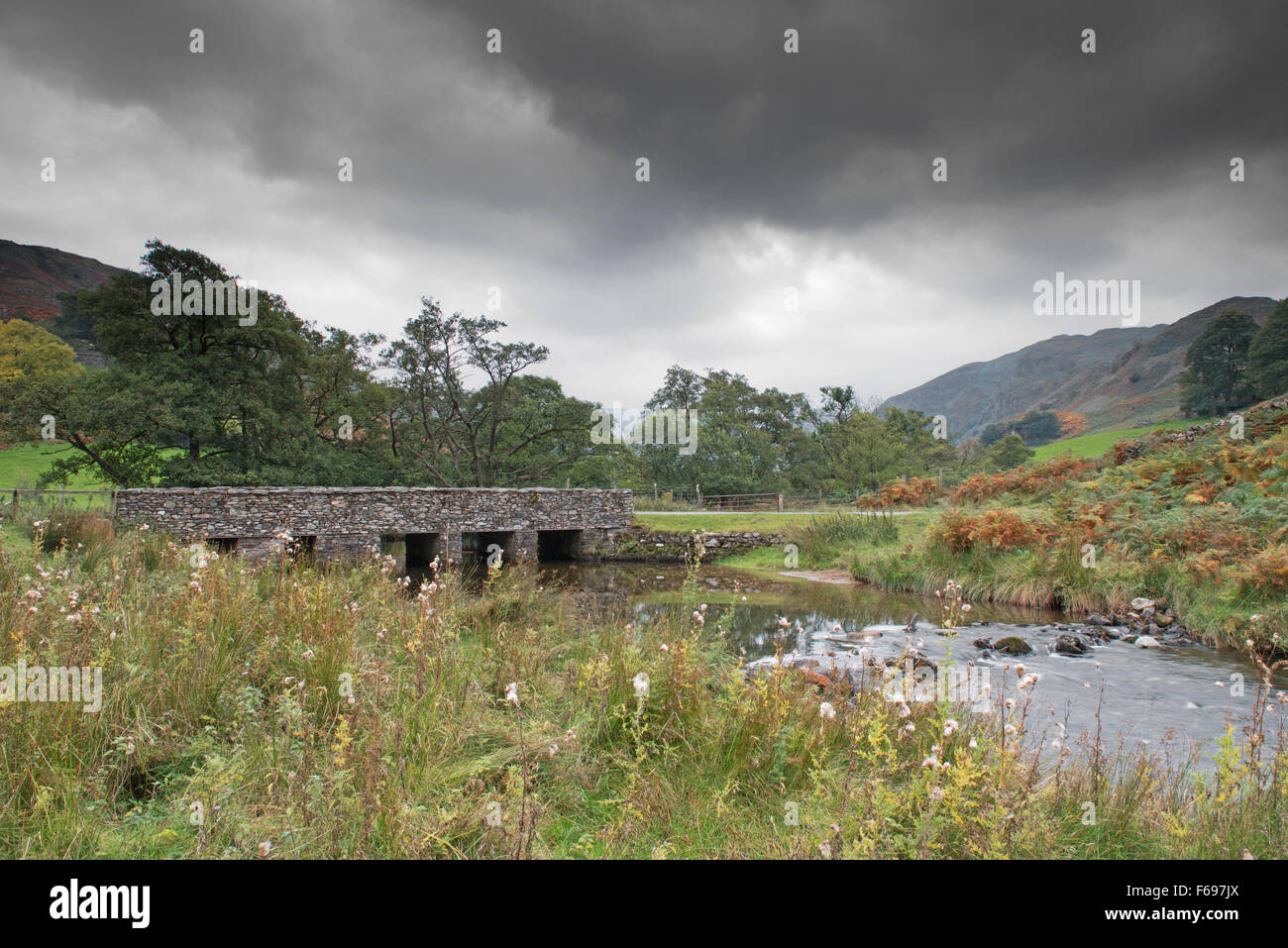 Vieux Pont de Hallin Bank, Martindale, Parc National de Lake District, Cumbria, England, UK, FR Banque D'Images