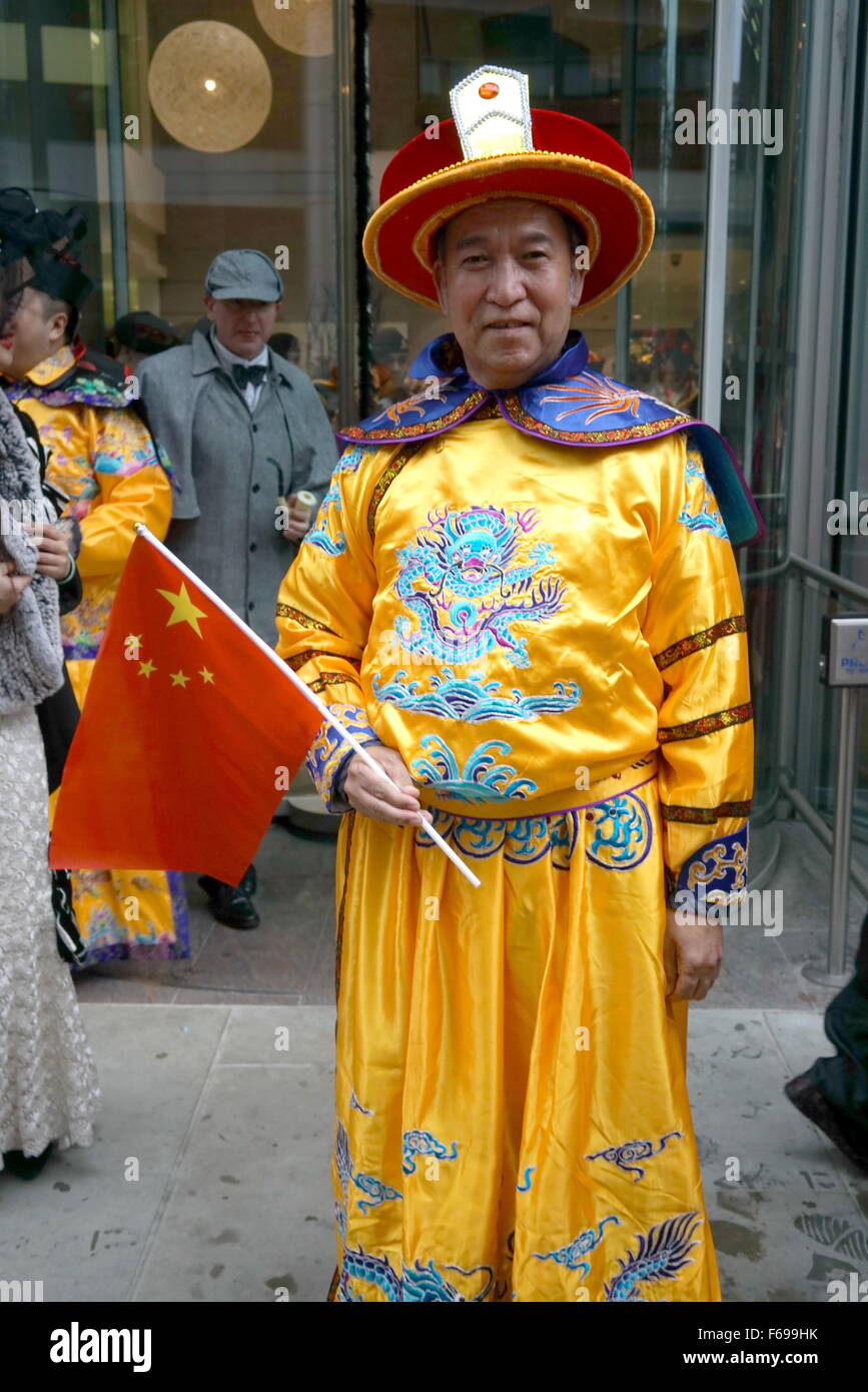 Londres, Angleterre, Royaume-Uni, le 14 Nov 2015 : communauté chinoise l'hôte d'un empereur et l'Impératrice de la Chine à la parade de flottement le Seigneur Mayor's Show 2015 à Londres. Photo par voir Li Banque D'Images