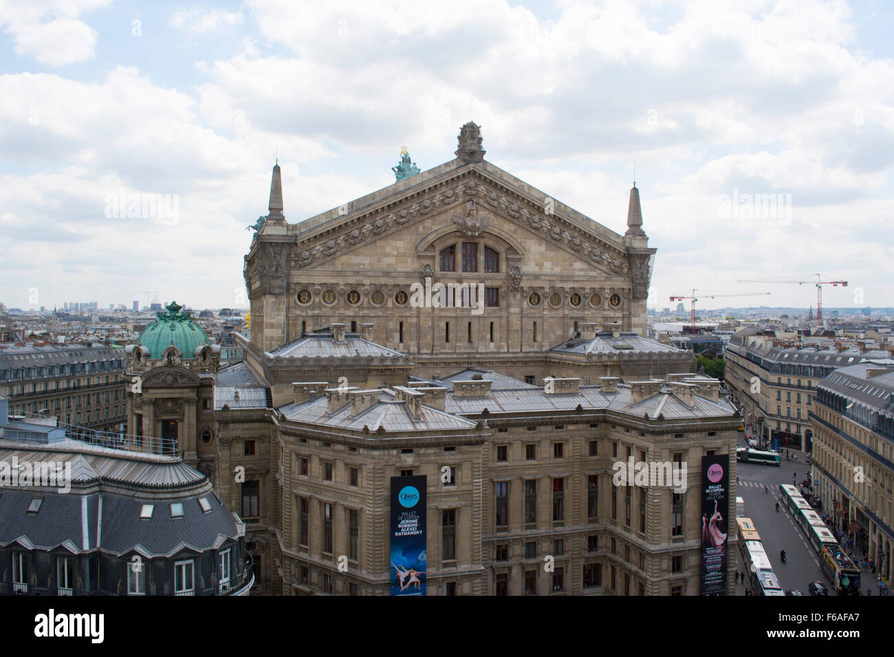 Paris, France, l'opéra théâtre , les touristes, voyage, Europe Banque D'Images
