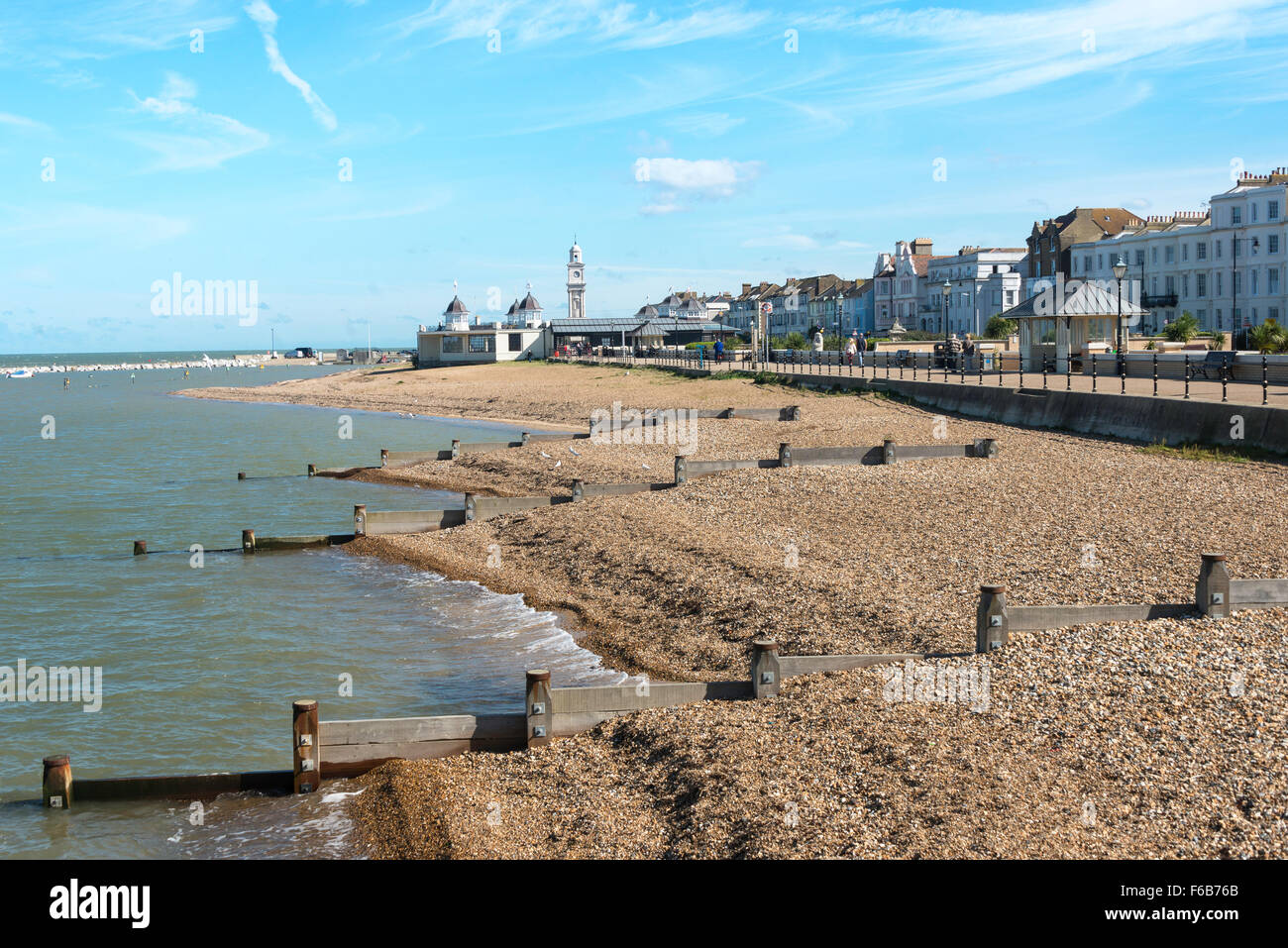 Herne Bay Beach et du front, Herne Bay, Kent, Angleterre, Royaume-Uni Banque D'Images