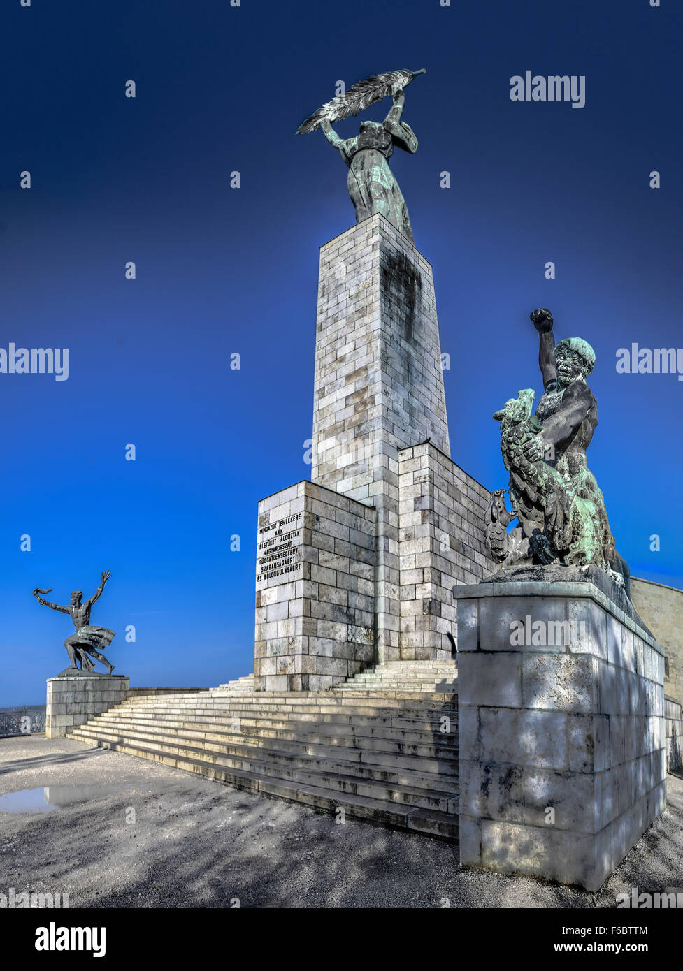 La Hongrie, Budapest, Szabadssg Szobor (Libération) statue sur le dessus de la colline Gellert Banque D'Images