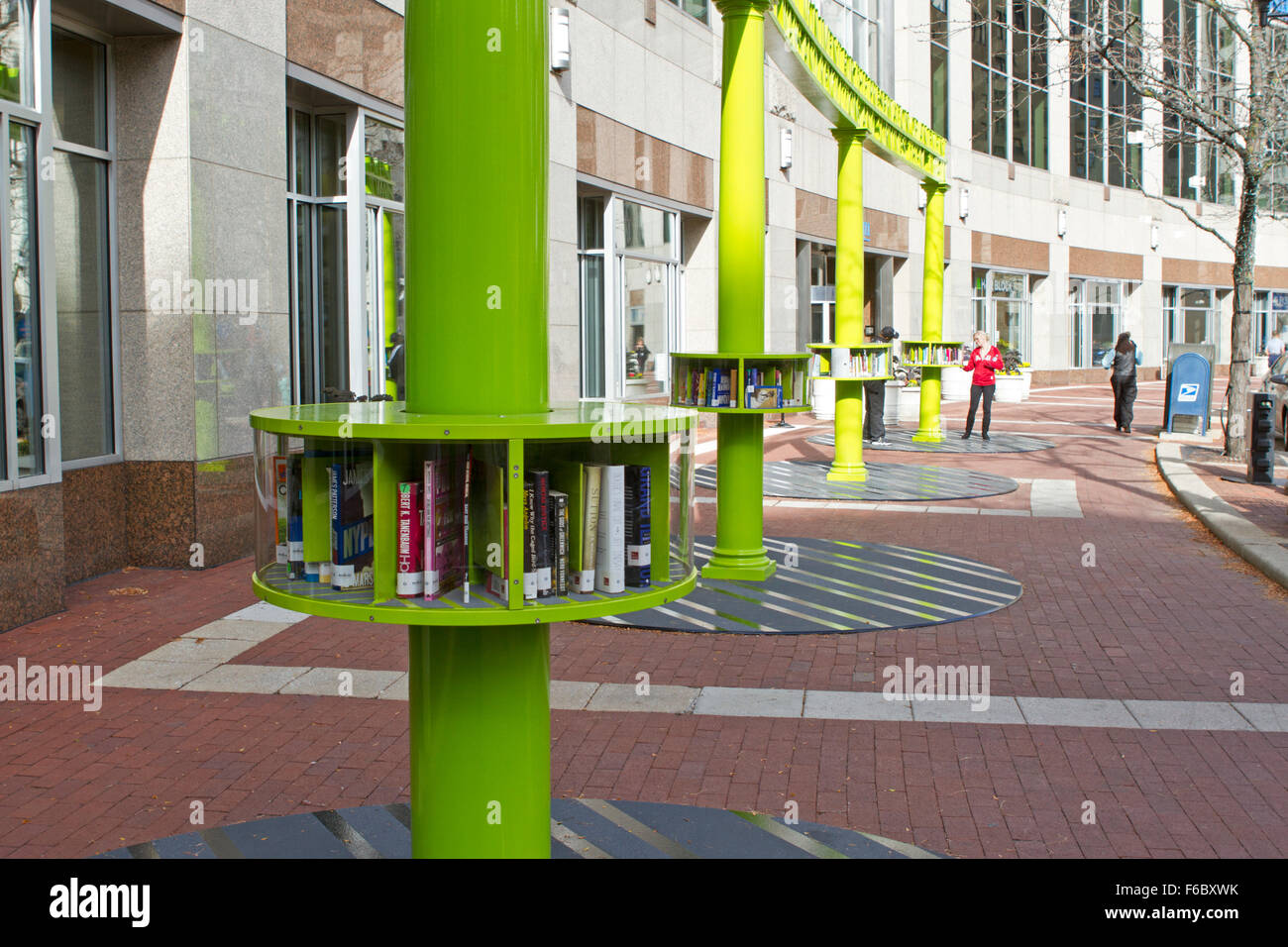 Le prêt de livres à la Bibliothèque publique d'Indianapolis Banque D'Images