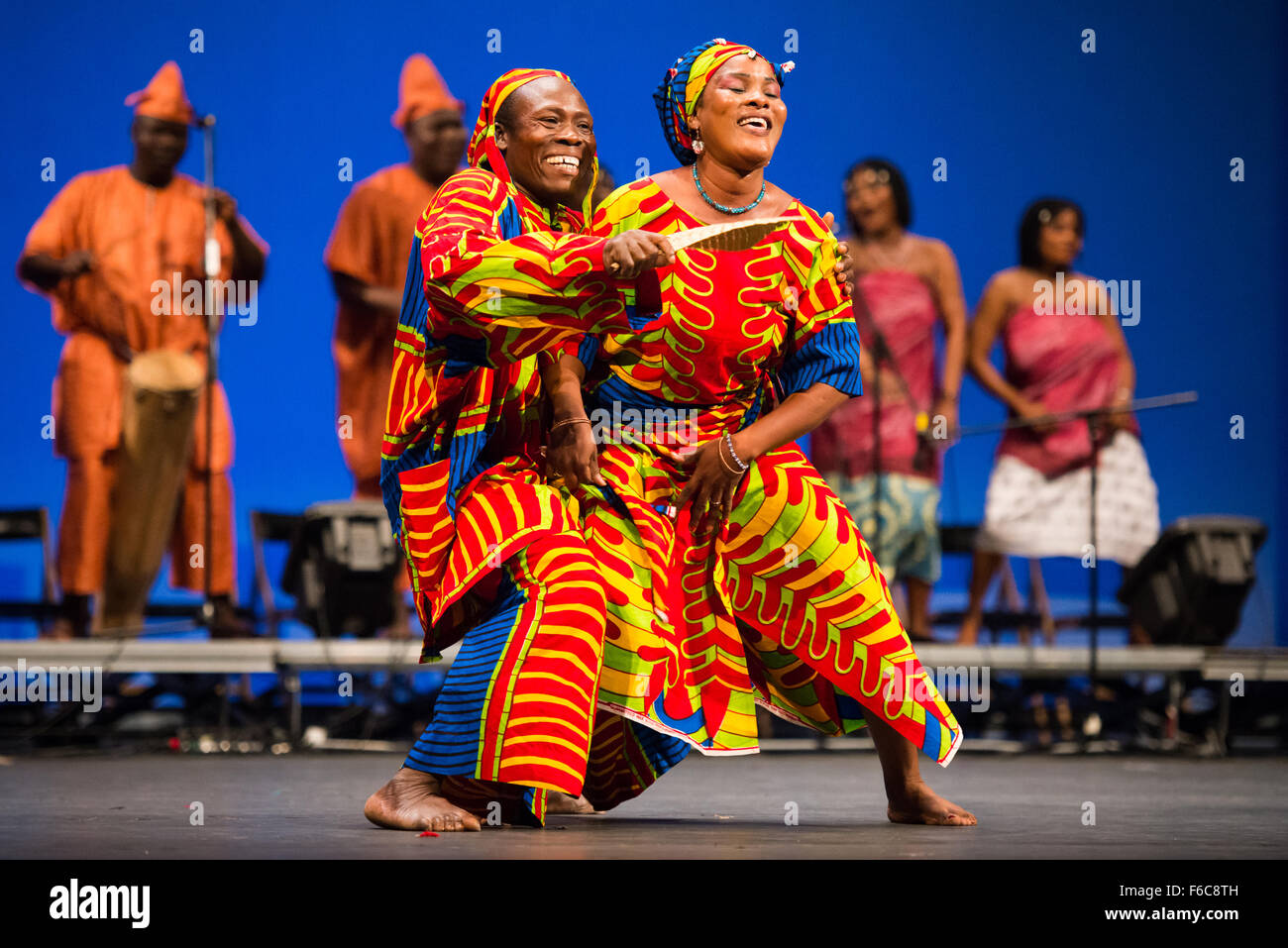 Towara du Bénin, en Afrique, l'exécution au 27e Festival de Folklore