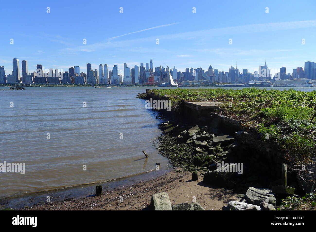 Ancienne jetée sur la Rivière Hudson Banque D'Images