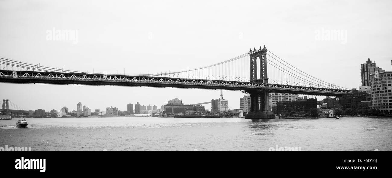 Pont de Manhattan en noir et blanc, New York City Banque D'Images