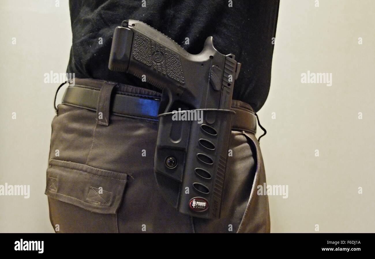 Handgun holster Banque de photographies et d'images à haute
