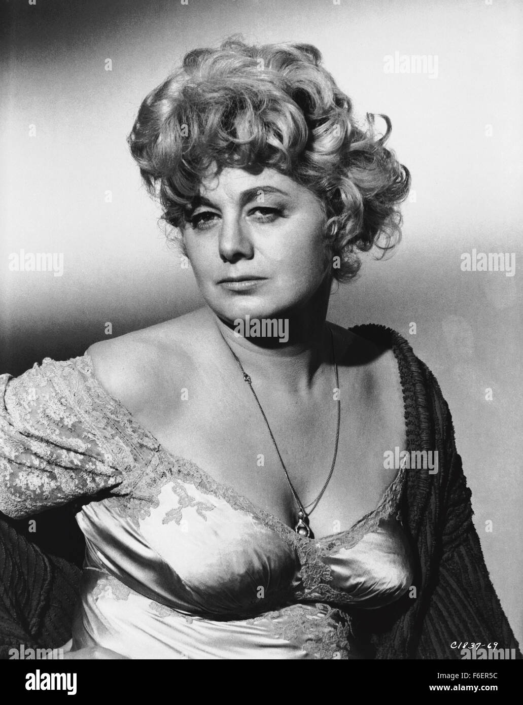 prostituee par sa mere